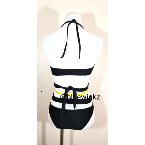 💮Black Wrap-Around Bikini Top - Picture 4 of 5